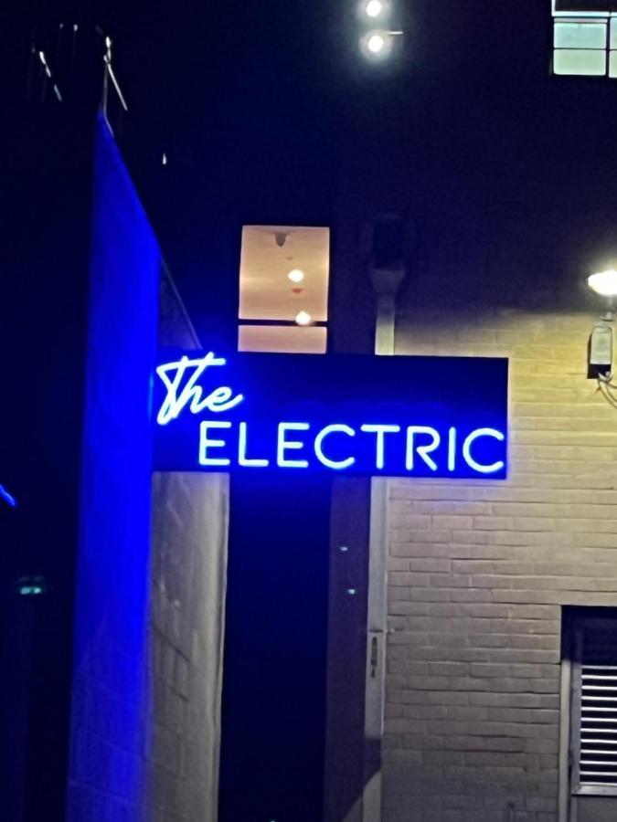The Electric Hotel Geelong Esterno foto